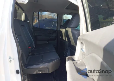 2023 Honda Ridgeline Rtl-E z USA, uszkodzony, nr VIN 5FPYK3F7XPB004904